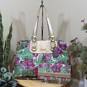 Coach RARE Ashley Floral Carryall Tote and Wallet